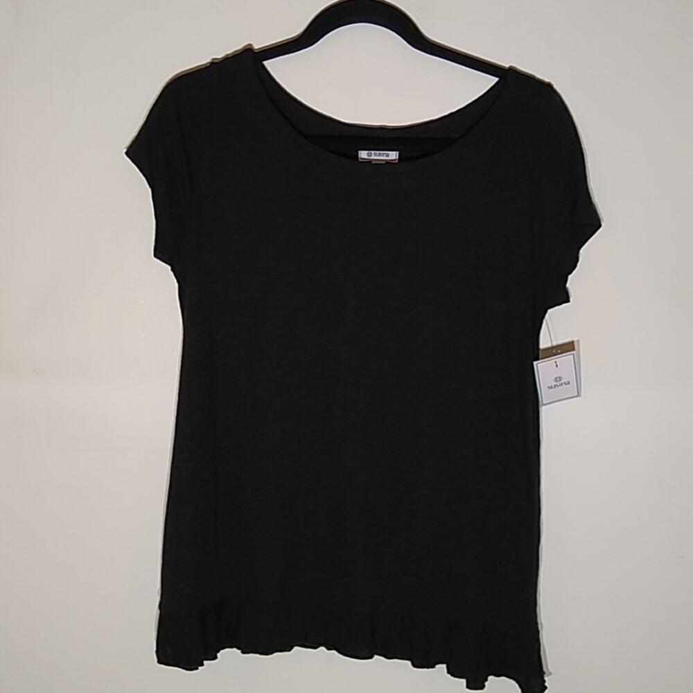 NWT Susina black bell sleeve knit shirt. Size XS Versatile